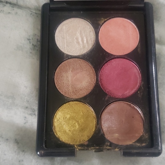 Elf eyeshadow palettes - Picture 2 of 7